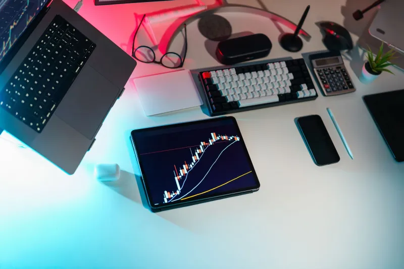 You Own the Data Too: How On-Chain Writers Are Finally Reading the Room